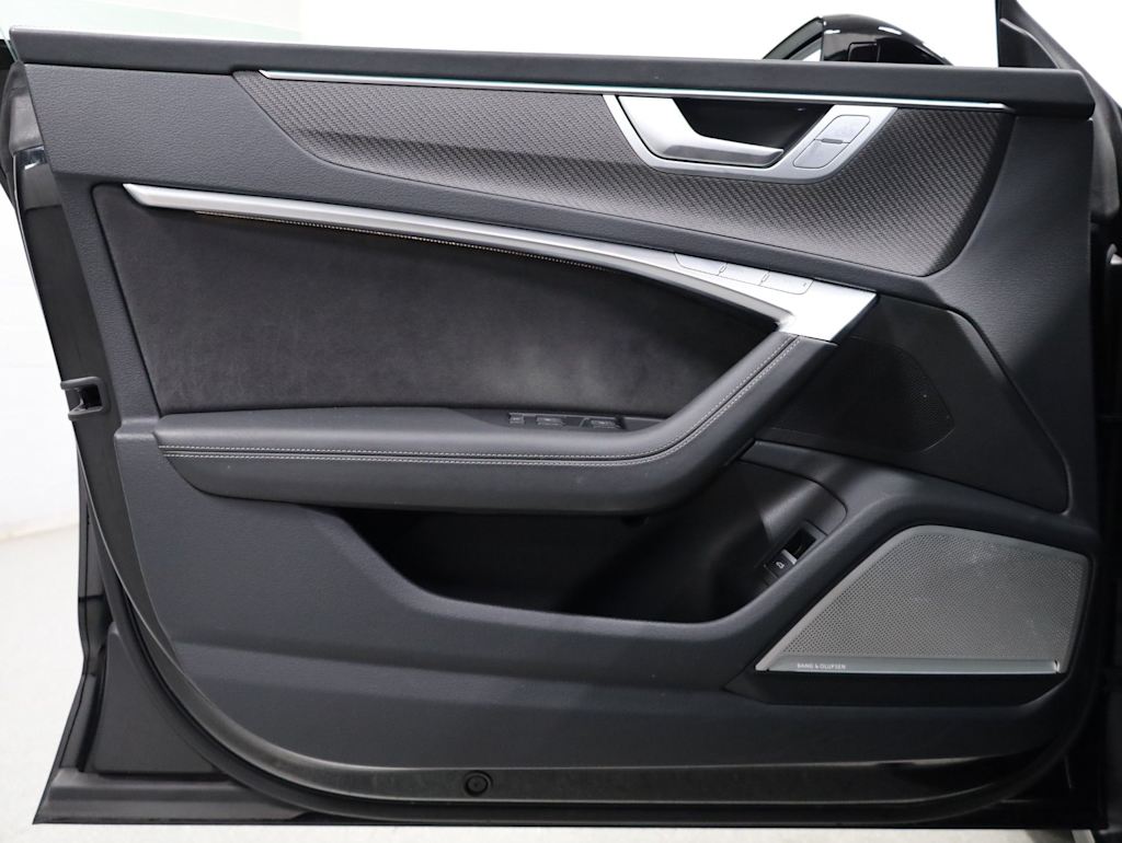 Thumbnail: 2023 Audi S7 - 26