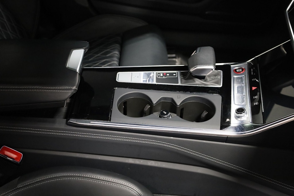 Thumbnail: 2023 Audi S7 - 17