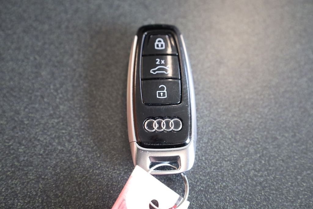 Thumbnail: 2023 Audi S7 - 20