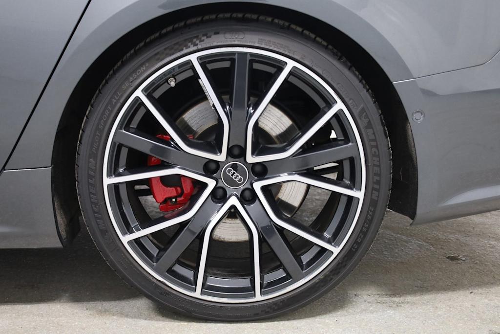 Thumbnail: 2023 Audi S7 - 41