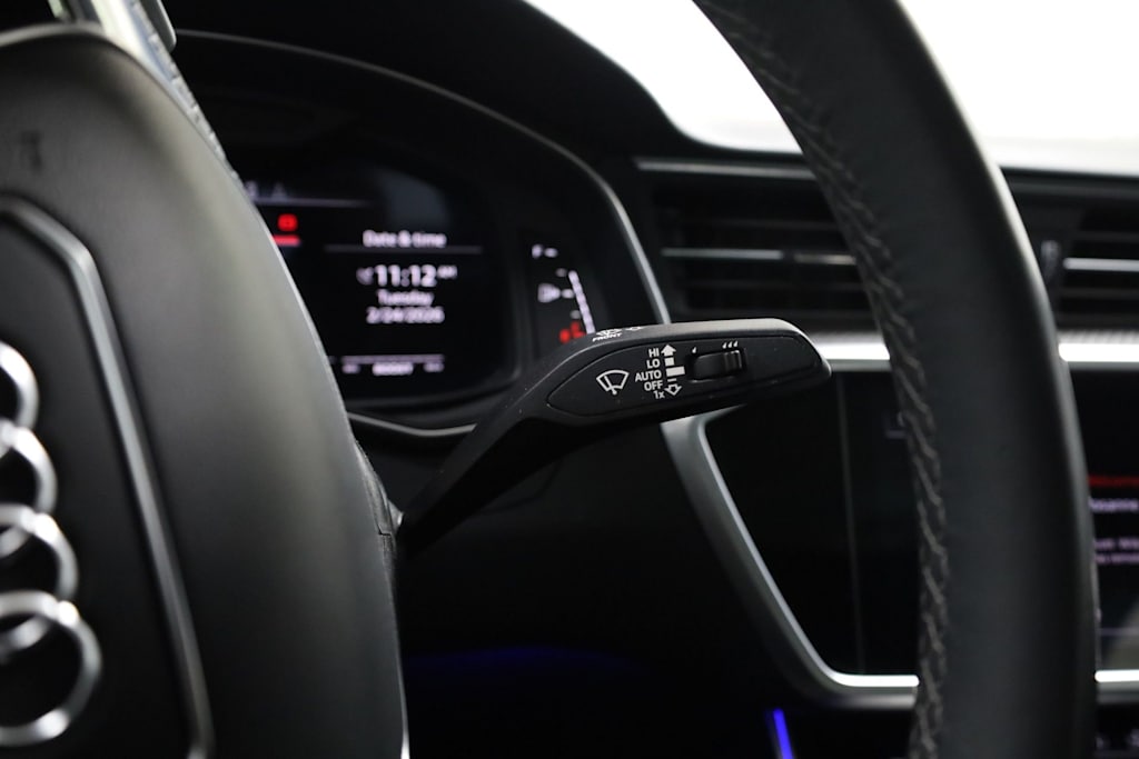 Thumbnail: 2023 Audi S7 - 33