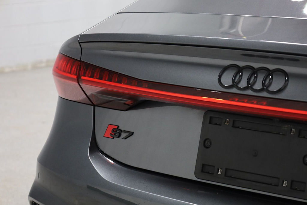 Thumbnail: 2023 Audi S7 - 22