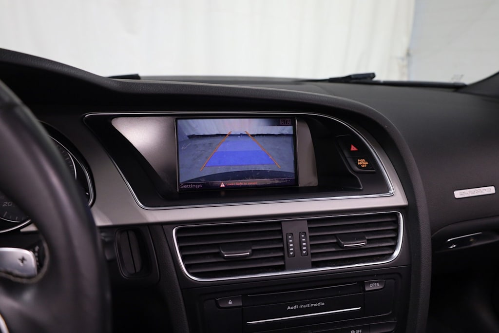 Thumbnail: 2011 Audi S5 - 33