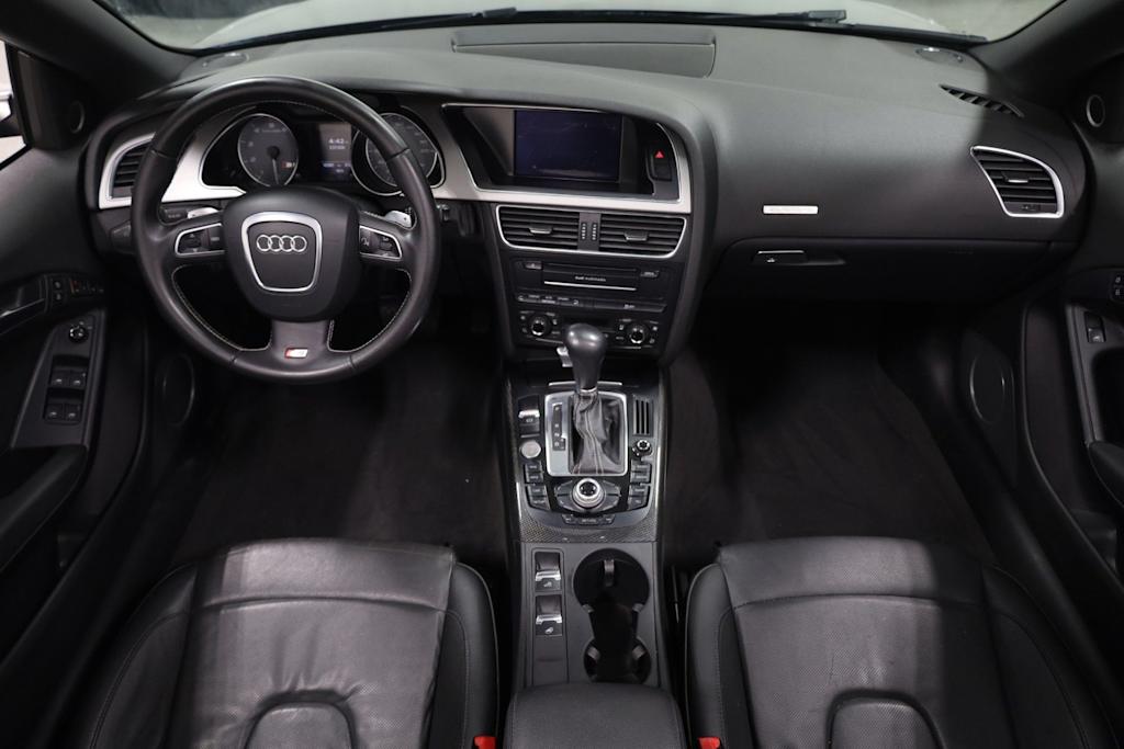 Thumbnail: 2011 Audi S5 - 14