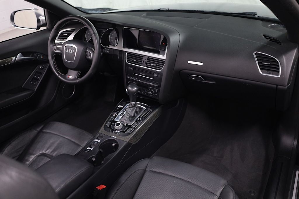 Thumbnail: 2011 Audi S5 - 9