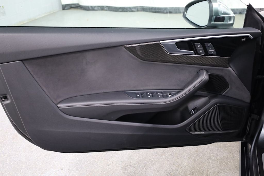 Thumbnail: 2023 Audi S5 - 27