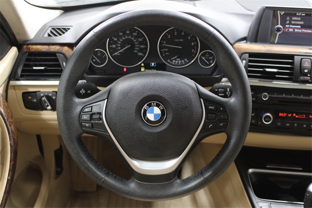 2014 BMW 3 Series 328xi 10