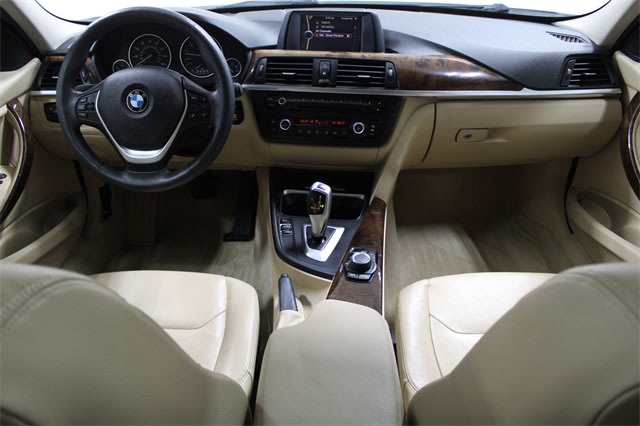 2014 BMW 3 Series 328xi 14