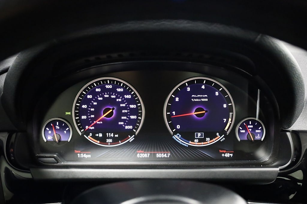 Thumbnail: 2015 BMW 6 Series - 17