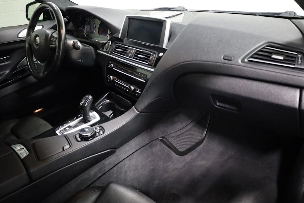 Thumbnail: 2015 BMW 6 Series - 9