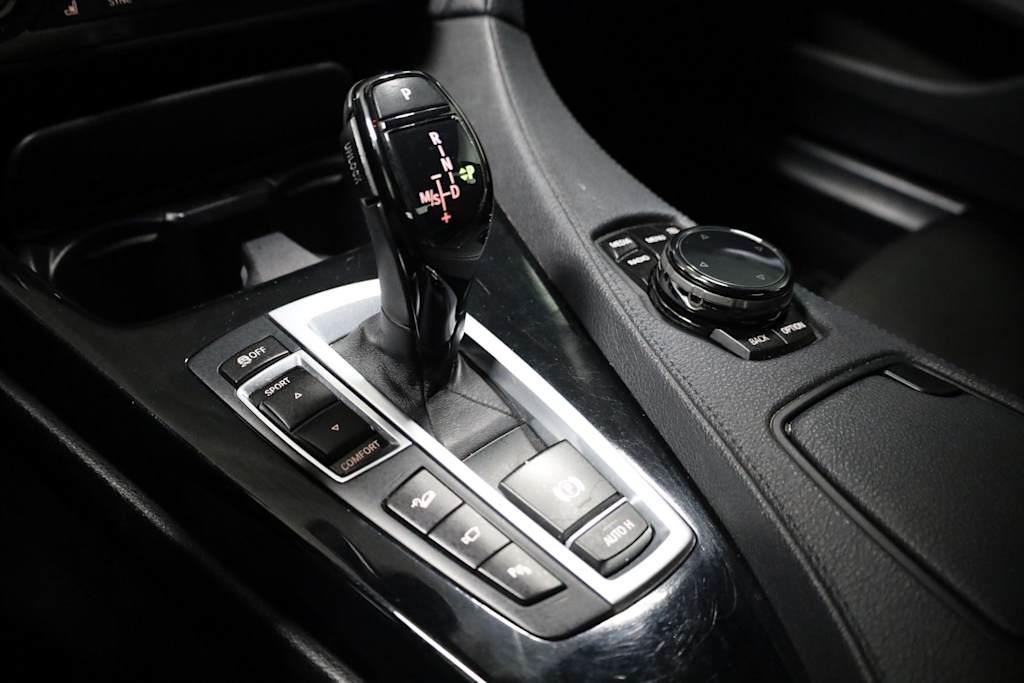 Thumbnail: 2015 BMW 6 Series - 16