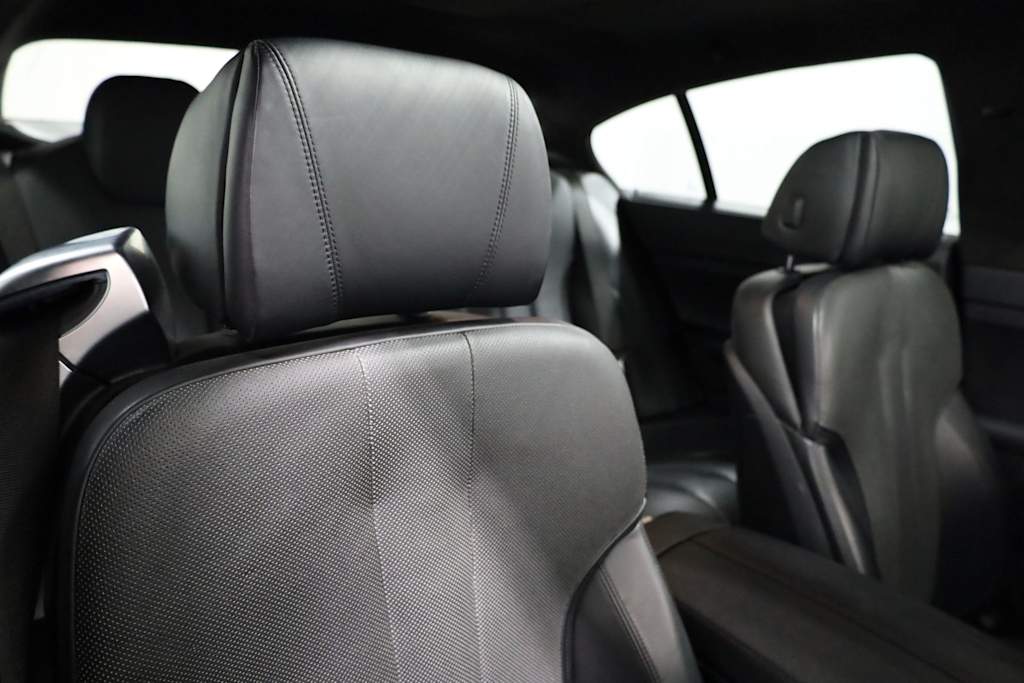 Thumbnail: 2015 BMW 6 Series - 29