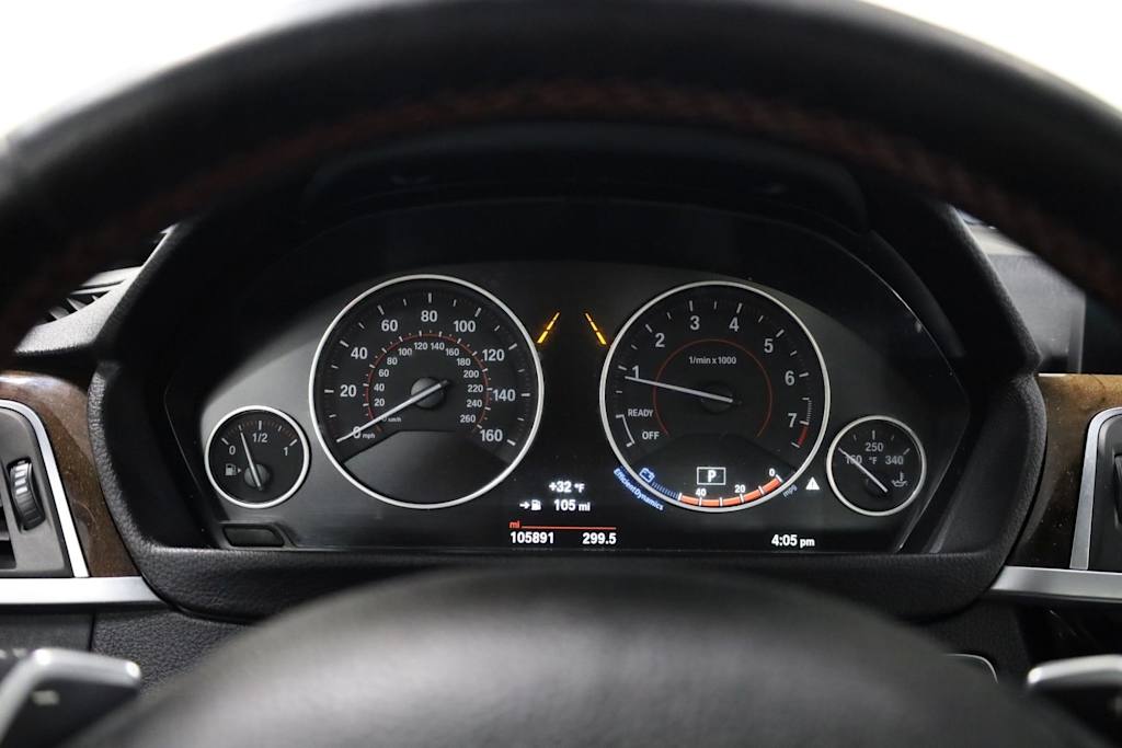 Thumbnail: 2016 BMW 3 Series - 17