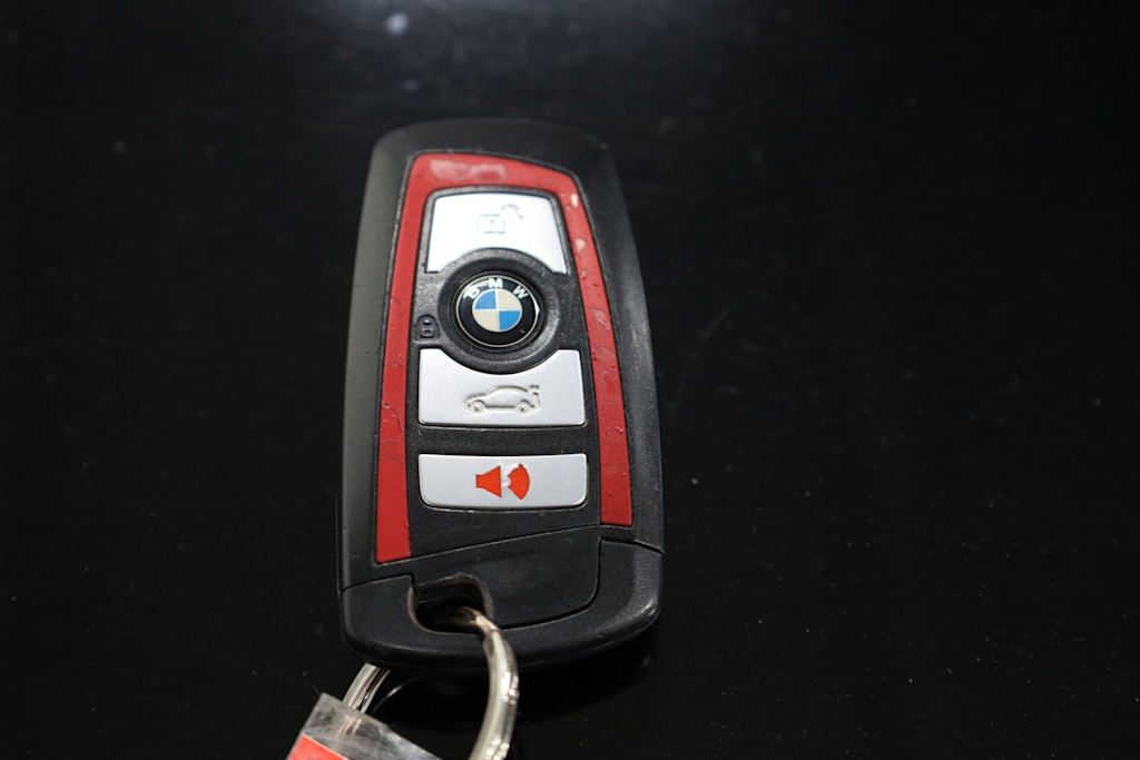 Thumbnail: 2016 BMW 3 Series - 19