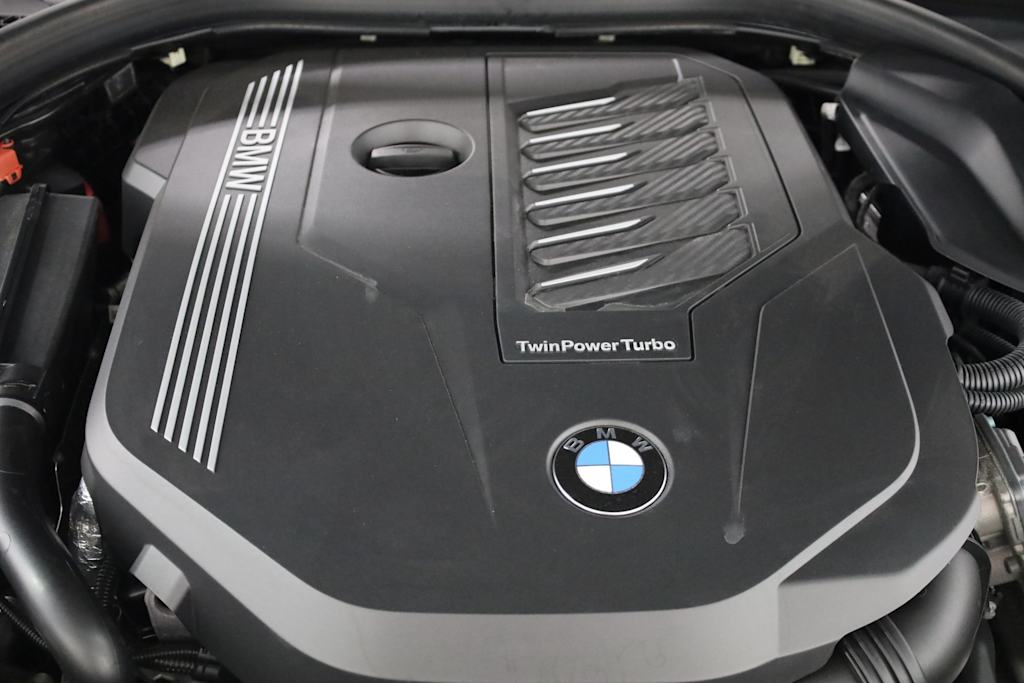 Thumbnail: 2020 BMW 8 Series - 8