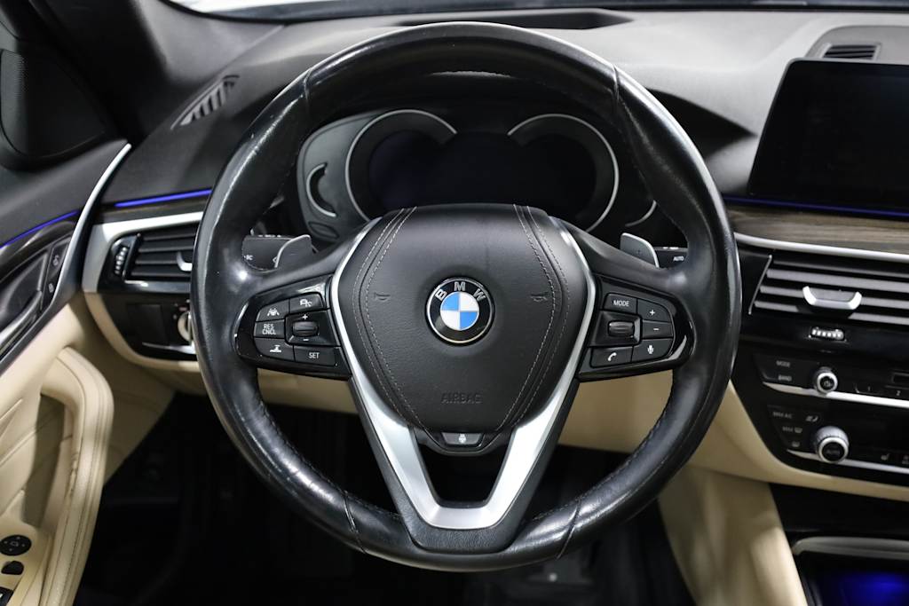 2019 BMW 5 Series 540i 13