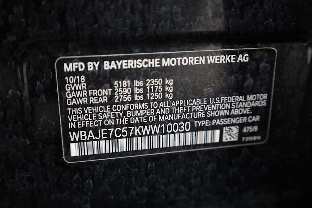 2019 BMW 5 Series 540i 19