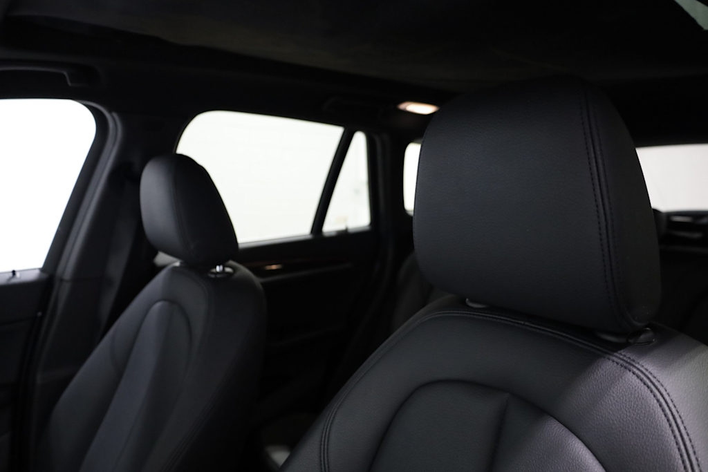 2016 BMW X1 xDrive28i 12