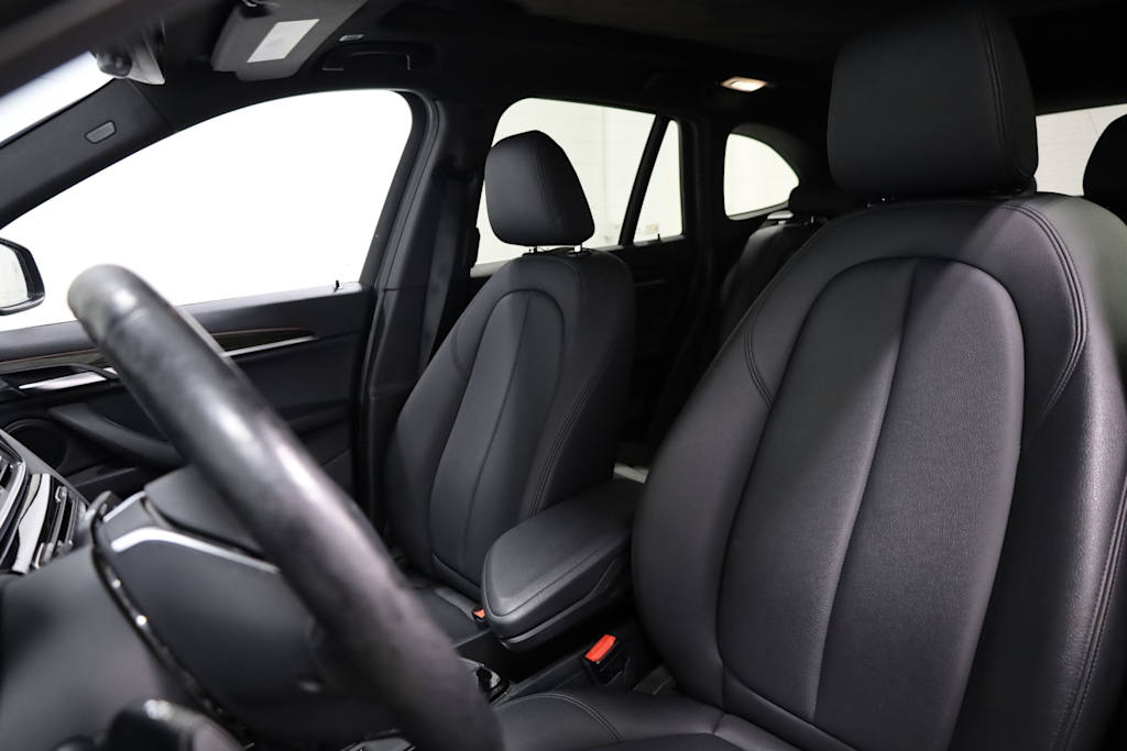 2016 BMW X1 xDrive28i 11
