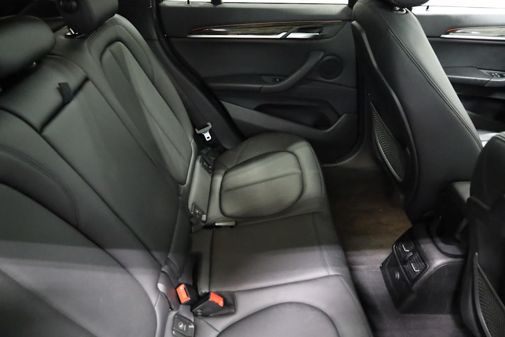 2016 BMW X1 xDrive28i 35