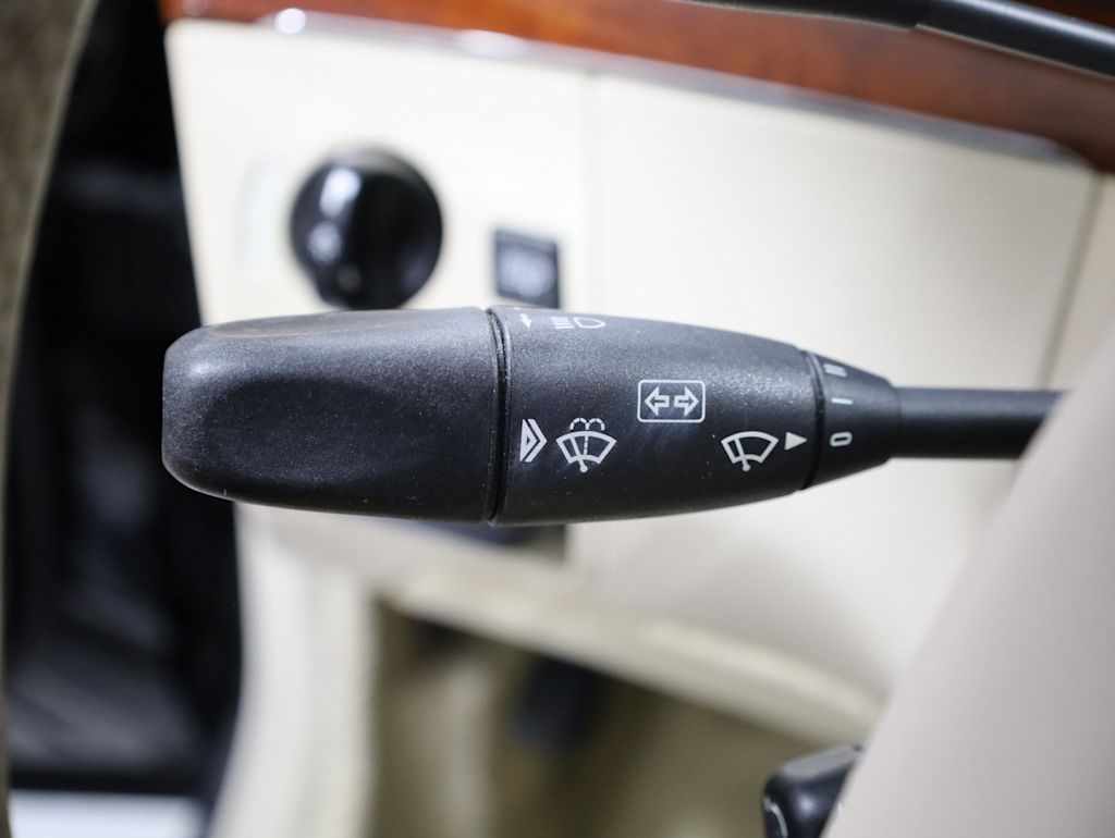Thumbnail: 2004 Mercedes-Benz S-Class - 35
