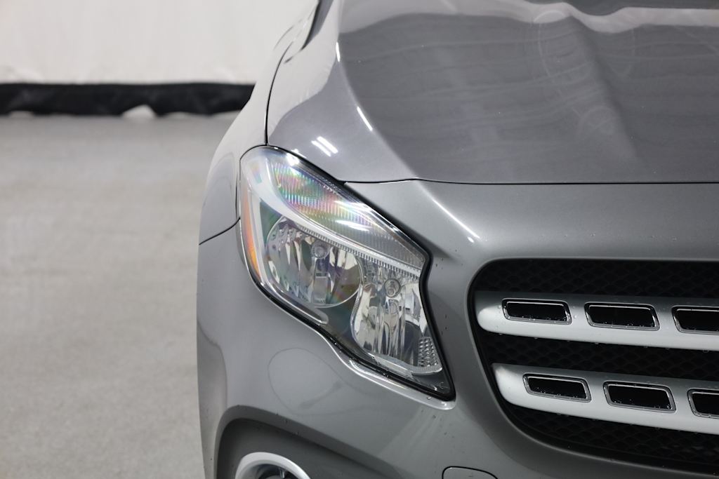 Thumbnail: 2018 Mercedes-Benz GLA - 25