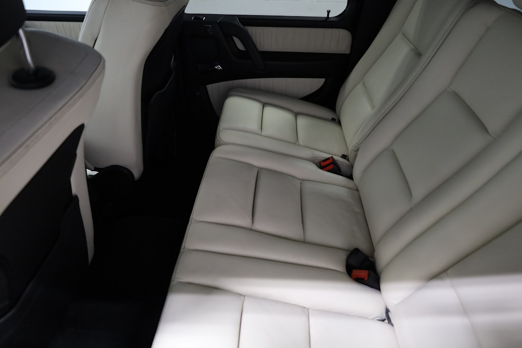 Thumbnail: 2013 Mercedes-Benz G-Class - 13