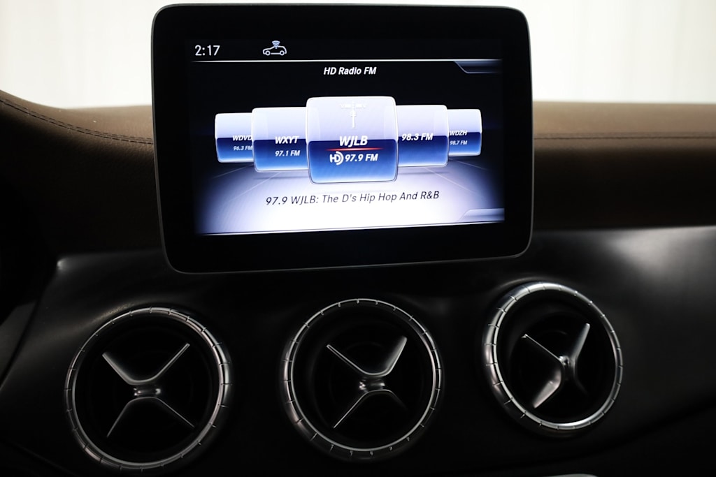 Thumbnail: 2019 Mercedes-Benz CLA - 15