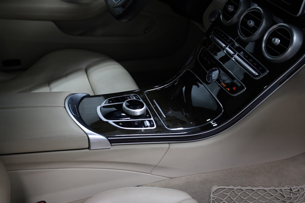 Thumbnail: 2018 Mercedes-Benz C-Class - 27