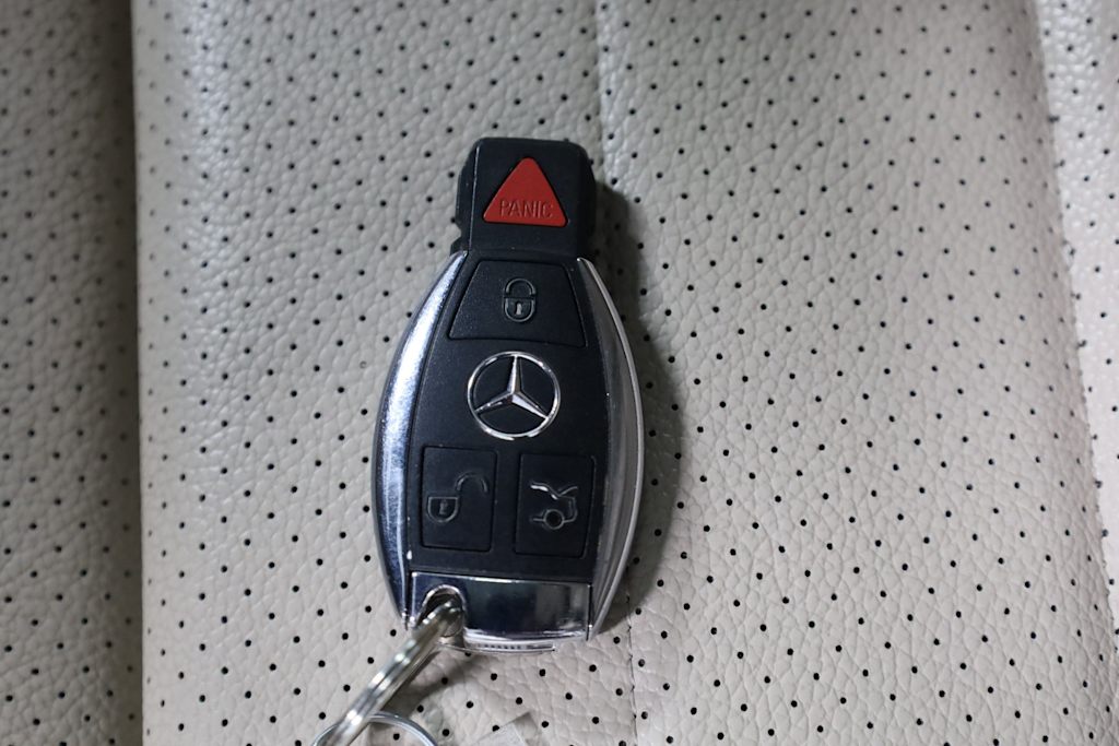 Thumbnail: 2018 Mercedes-Benz C-Class - 17
