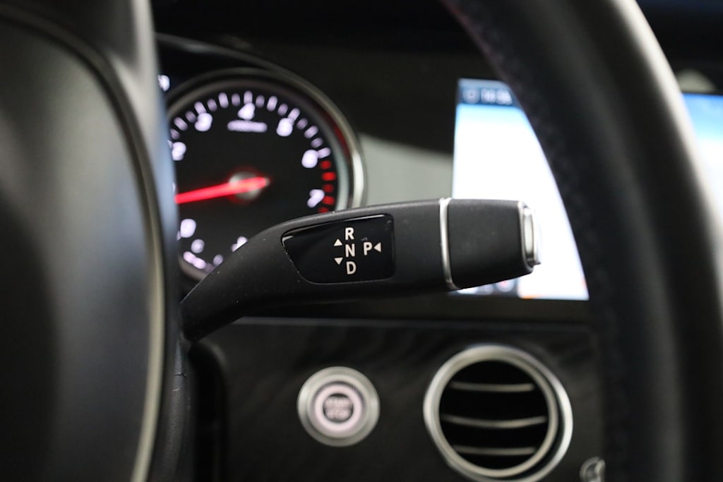 Thumbnail: 2017 Mercedes-Benz E-Class - 33