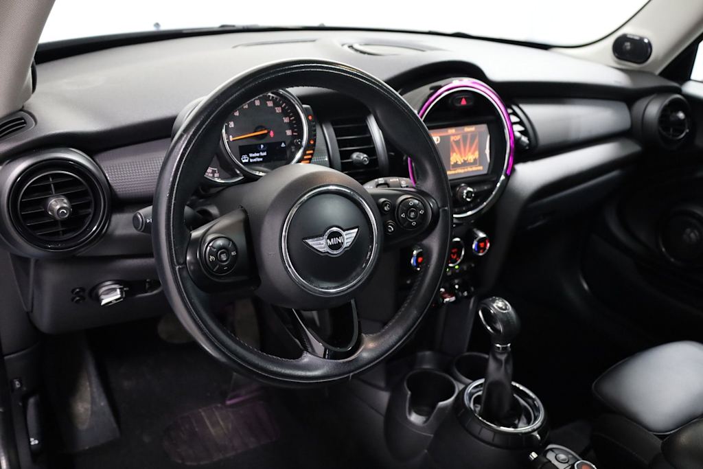 Thumbnail: 2015 MINI Cooper - 2