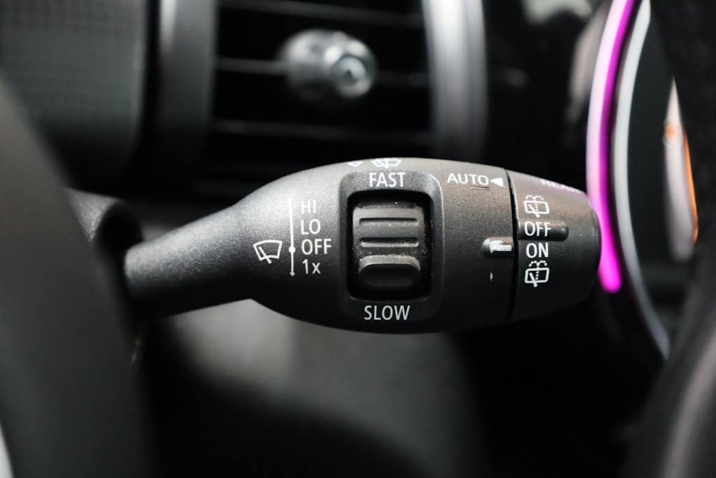 Thumbnail: 2015 MINI Cooper - 33