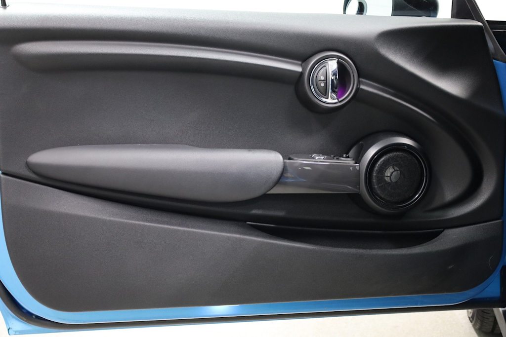 Thumbnail: 2015 MINI Cooper - 26