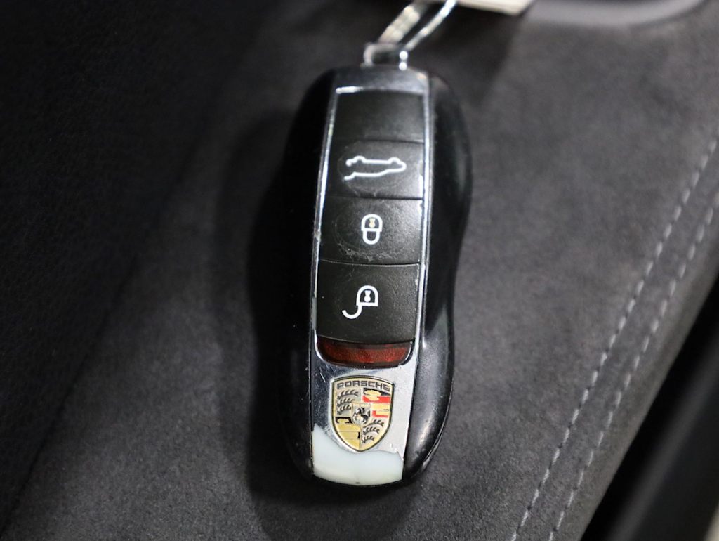 Thumbnail: 2017 Porsche Macan - 19