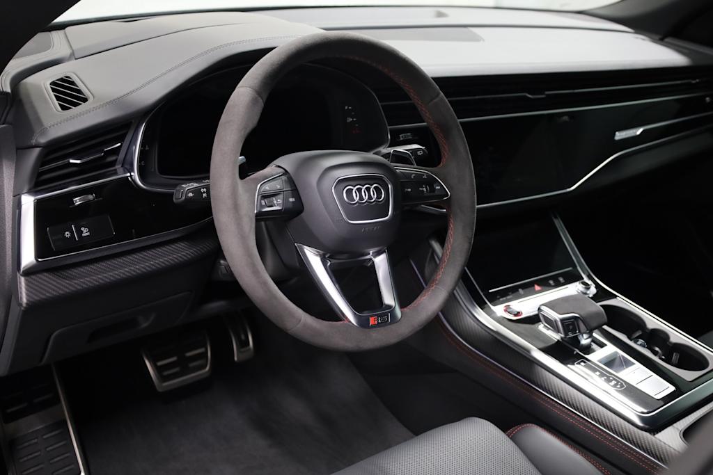 Thumbnail: 2024 Audi RS Q8 - 2