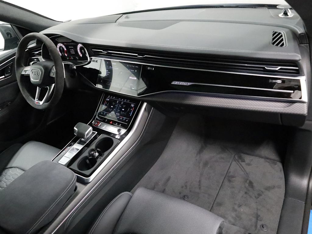 Thumbnail: 2026 Audi RS Q8 - 9
