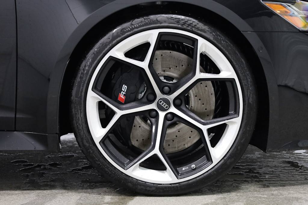 Thumbnail: 2026 Audi RS 6 - 23