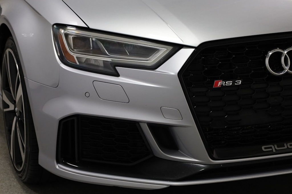 Thumbnail: 2018 Audi RS 3 - 27