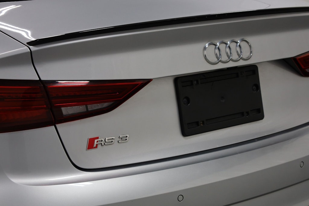 Thumbnail: 2018 Audi RS 3 - 22