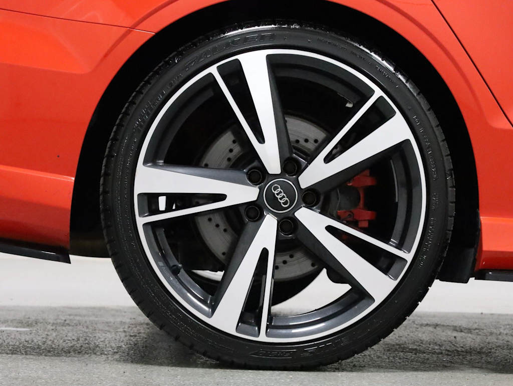 Thumbnail: 2018 Audi RS 3 - 37