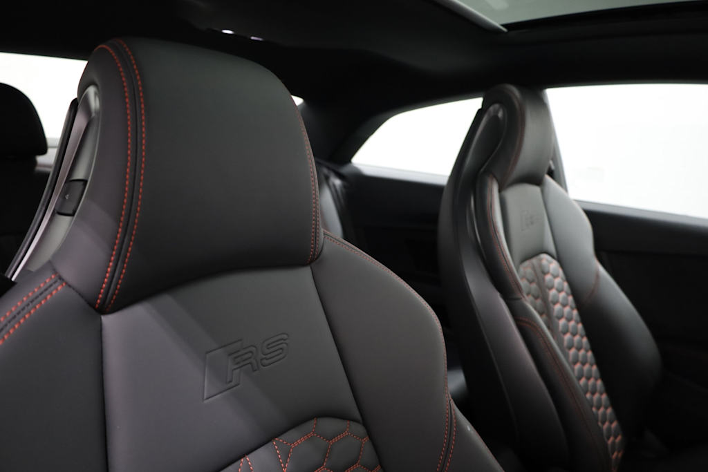 Thumbnail: 2022 Audi RS 5 - 27