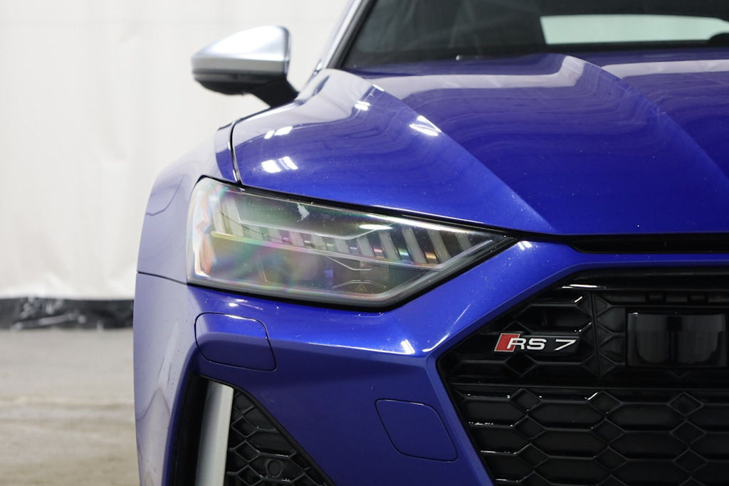 Thumbnail: 2023 Audi RS 7 - 27