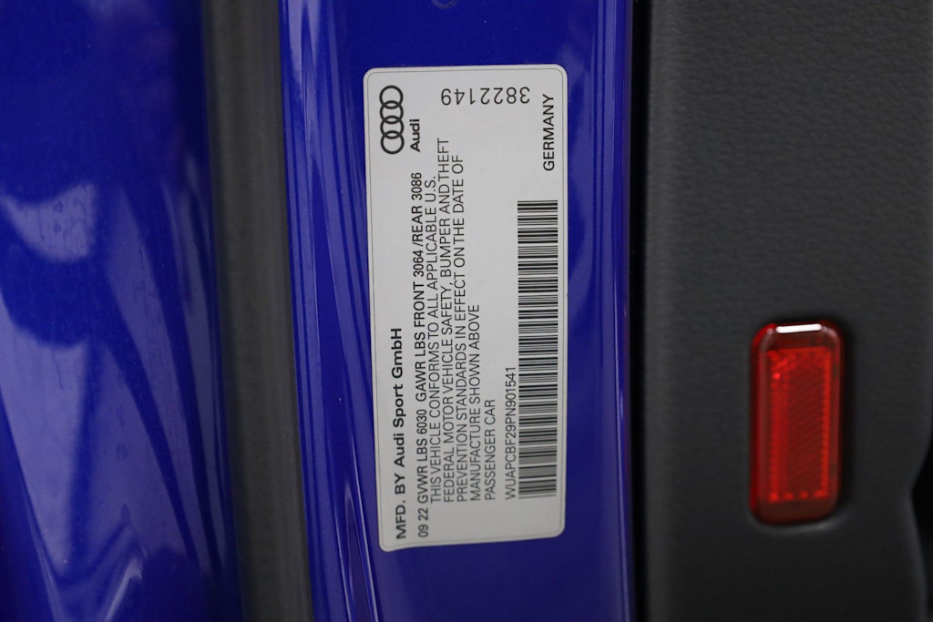 Thumbnail: 2023 Audi RS 7 - 21