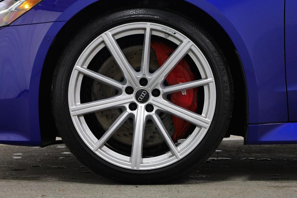 Thumbnail: 2023 Audi RS 7 - 42