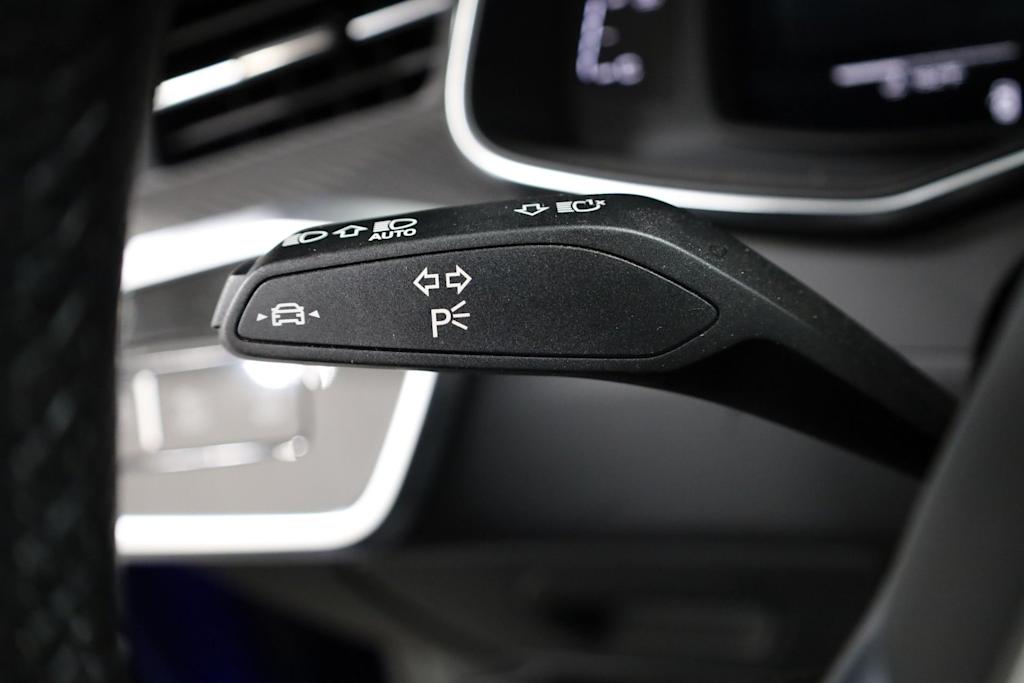 Thumbnail: 2023 Audi RS 7 - 35