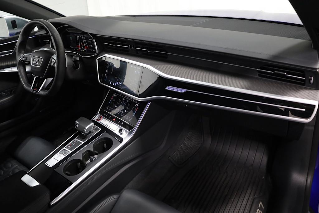 Thumbnail: 2023 Audi RS 7 - 10