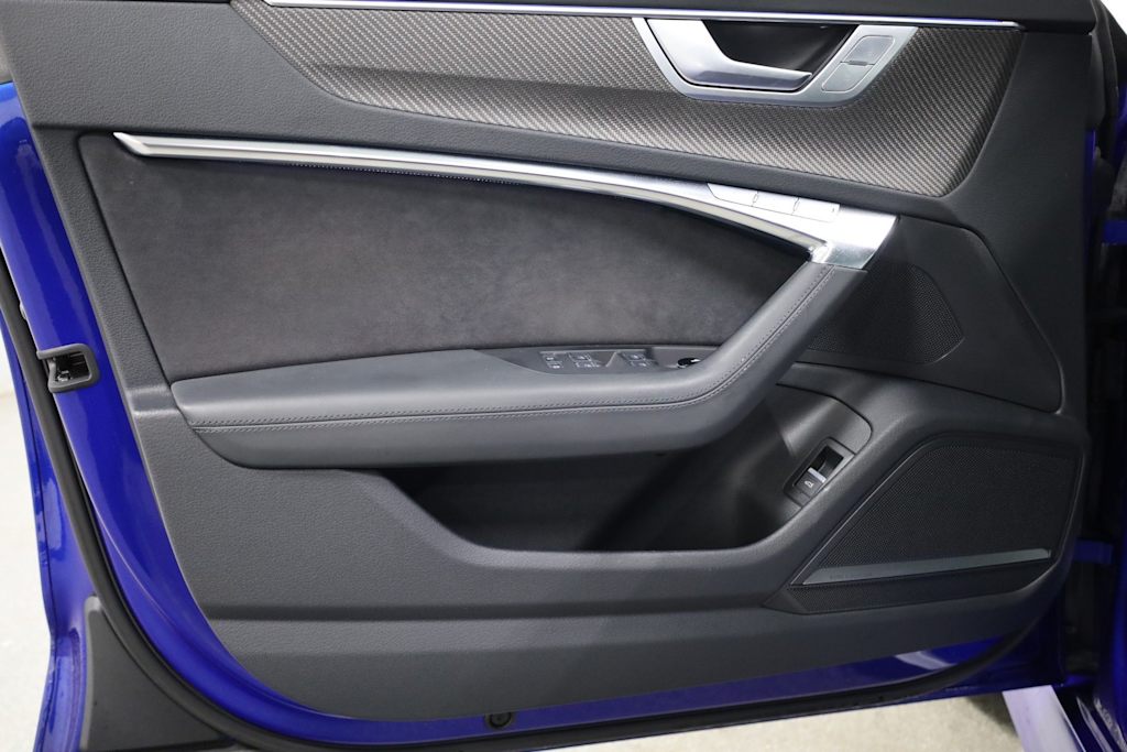 Thumbnail: 2023 Audi RS 7 - 28