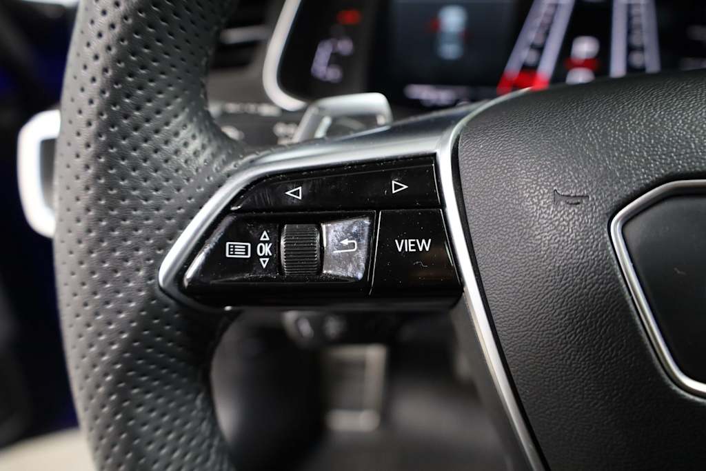 Thumbnail: 2023 Audi RS 7 - 32