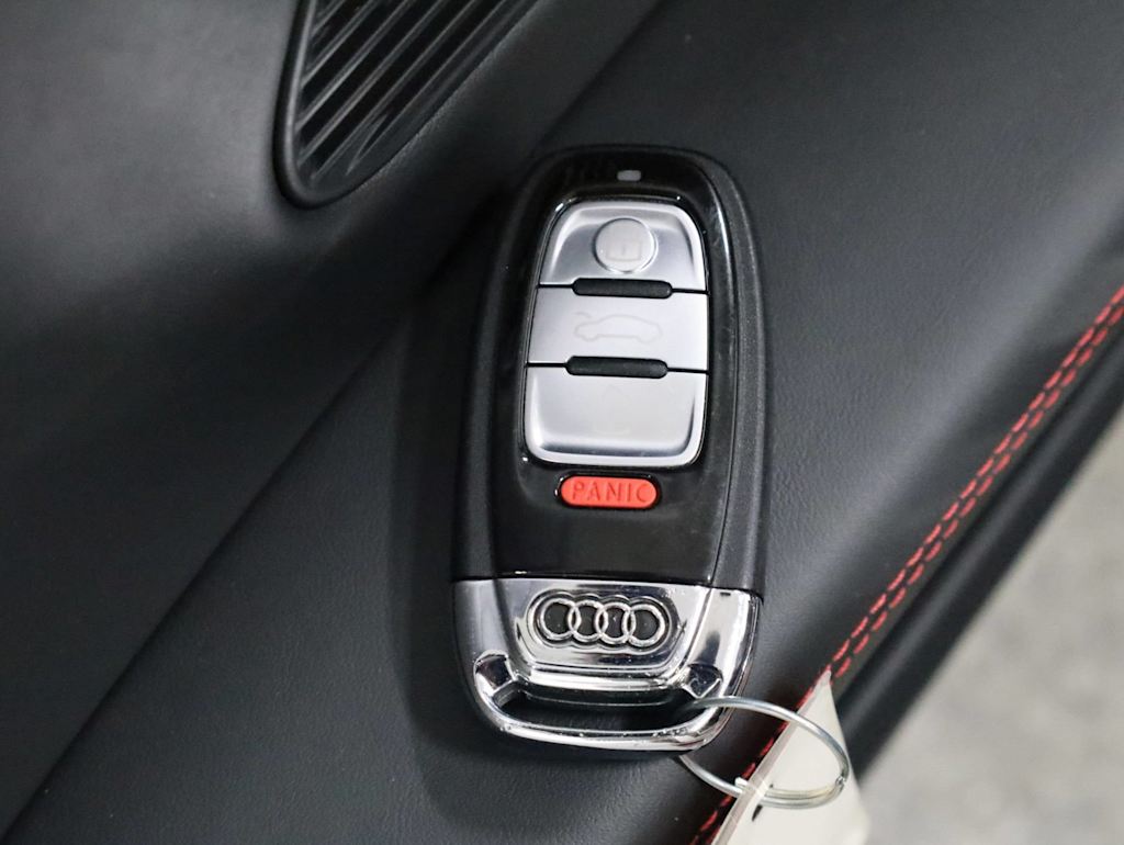 Thumbnail: 2017 Audi R8 - 19